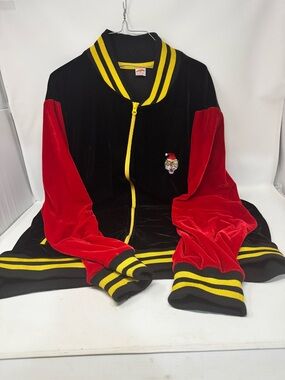 Holiday time Christmas,velor black and red tiger men’s Sz XL 46-48 jacket